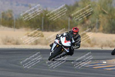 media/Jan-14-2024-SoCal Trackdays (Sun) [[2e55ec21a6]]/Turn 6 (125pm)/